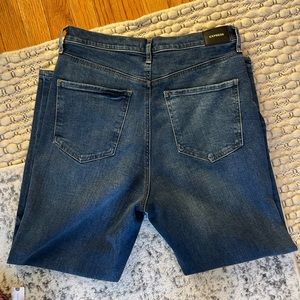 Express women’s jeans. Straight leg. 12s. Worn once indoors.